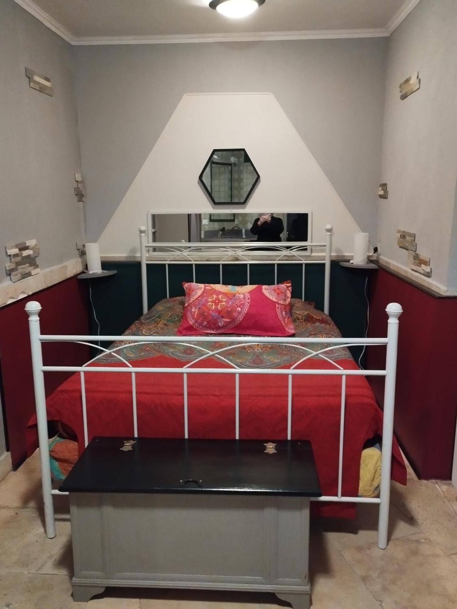 Tres Bel Appartement Cosy Et Chaleureux A Nîmes Exterior foto